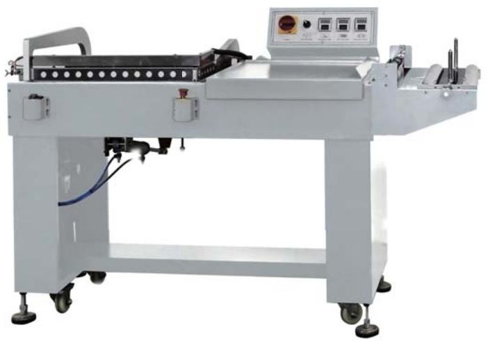 Semi-automatic shrink wrapping machines